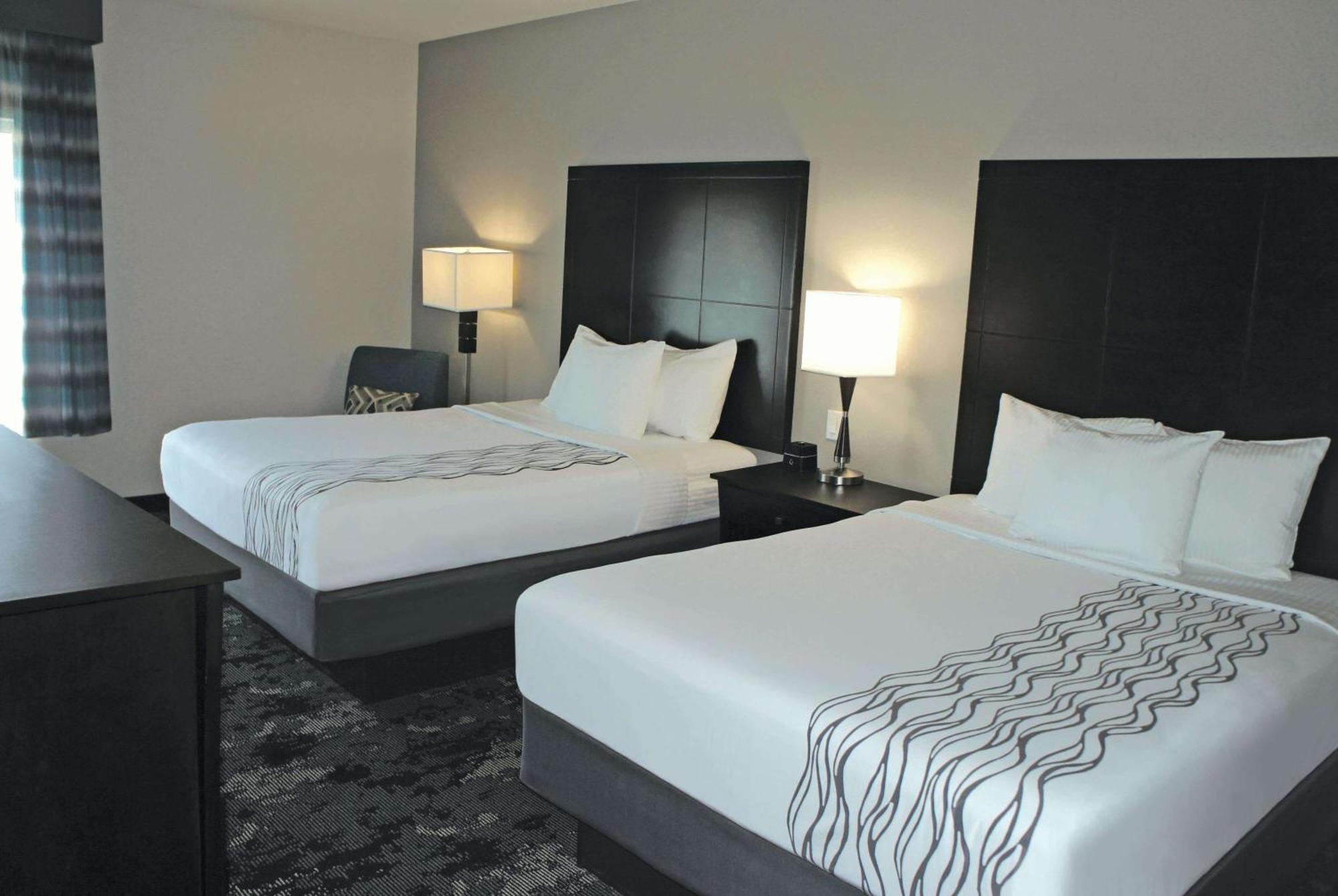Hotel La Quinta By Wyndham Columbus - Edinburgh Esterno foto
